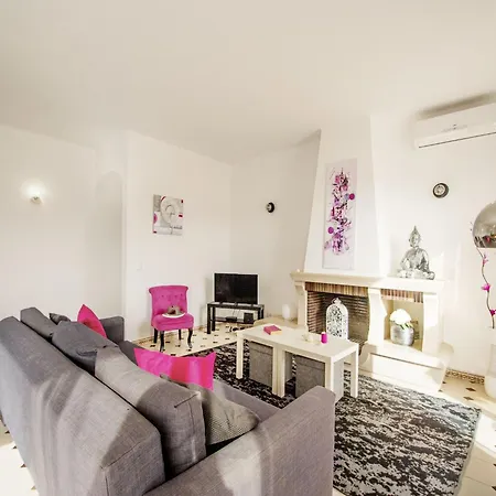 Apartment In Albufeira Near Sea Beach Lägenhet Albufeira